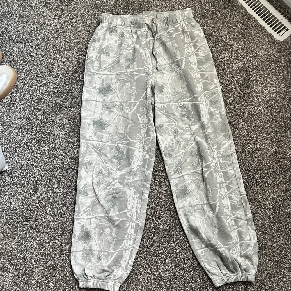 Buckle Camo Joggers